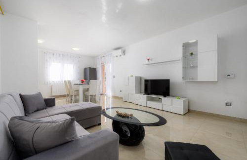 Stancija Amoroso Porec Apartments - Photo 15