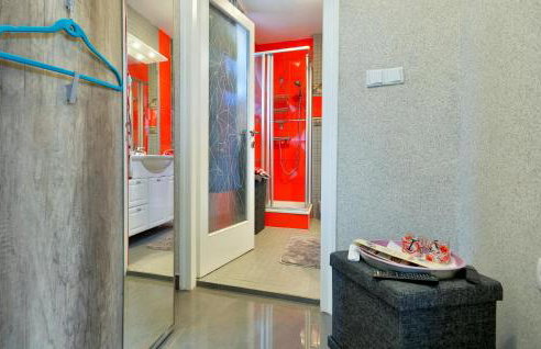 Nice Home In Zadoborje - Foto 44