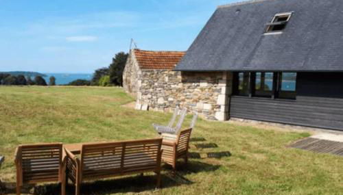 Large farmhouse with garden and sea view for 8 people - Foto 2