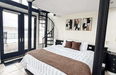 Crystal Palm Lakefront Luxury Home 6 Bed and 5 Bath - Foto 10