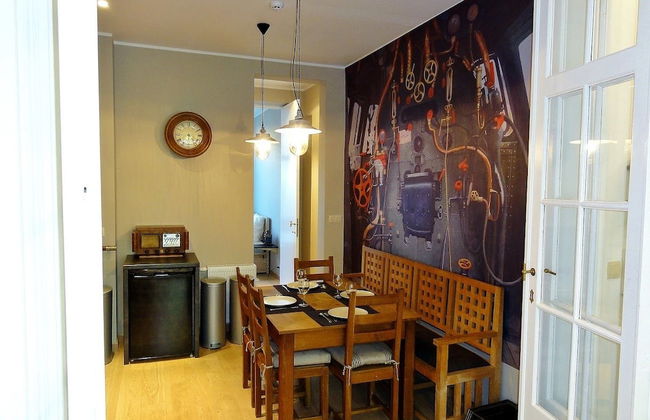 Train Flat - Photo 13