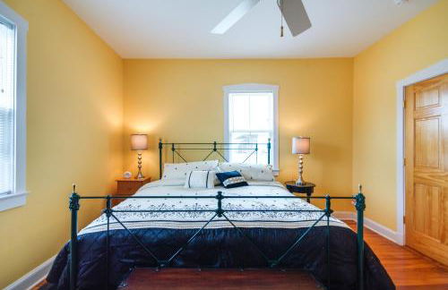 Cozy Missouri Retreat with Pool, Pond and Fire Pit! - Foto 12