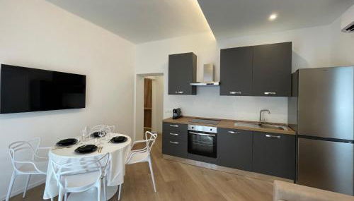 SR4 - Elegante dimora con vista - Photo 3