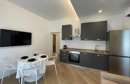 SR4 - Elegante dimora con vista - Photo 3