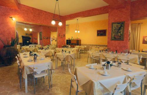 Antica Dimora Marinelli Cav Restaurant - Photo 30