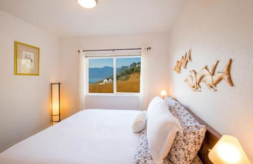 Magnificent Oceanview by OceanviewHotTubs Oceanfront! Shelter Cove, CA Tesla EV station - Foto 8