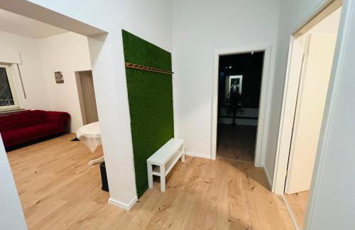 Big Apartment l 18 Beds l Free Parking l WiFi l - Photo 21