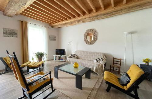 Nid de pie Grand duplex lumineux cadre verdoyant calme à 5 mn de la mer près Port en Bessin, Bayeux, Omaha Beach, - Foto 3