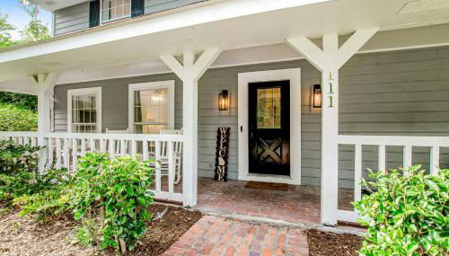 Relaxing, dog-friendly home with furnished patio, washer/dryer, WiFi, & AC - Foto 5