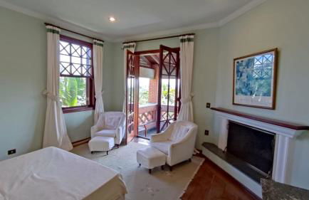 Aconchegante casa na Granja Viana - Foto 22