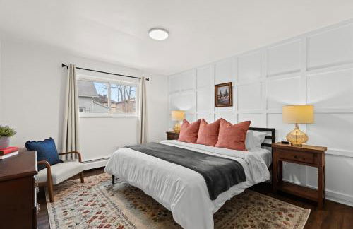 Spacious 2BR Flat, King Bed, Downtown Mt Clemens - Foto 1