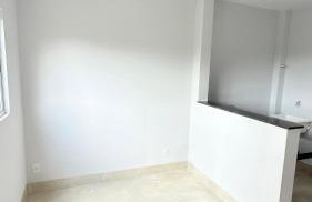 Apto inteiro 1 quarto Novo e aconchegante - Foto 1