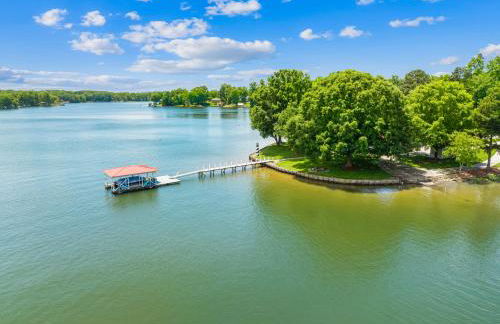 300 Degree Views, NEW HotTub, Firepit, Lighthouse - Foto 47