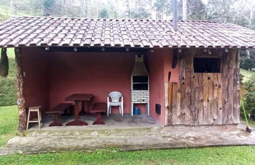 Linda casa em Visconde de Mauá perto da cachoeira - Foto 14