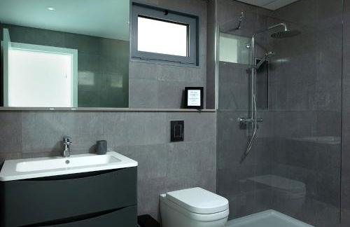 SKYFALL VILLA - Photo 21