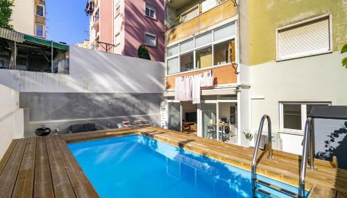 WHome Suburban Serenity Family Home with Pool - Photo 5