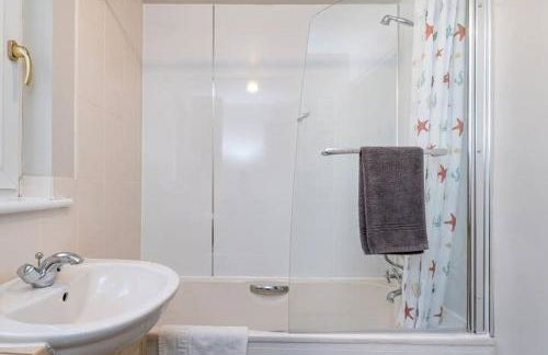 4 Bedroom Townhouse In Stirling - Photo 28