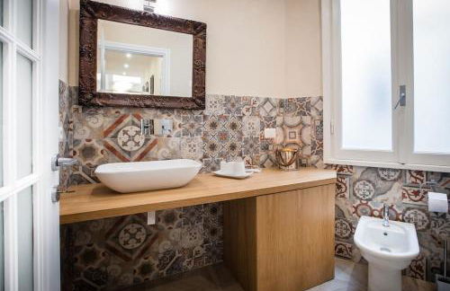 ExmA Luxury Apart Cagliari Center Reserved Parking - Foto 12