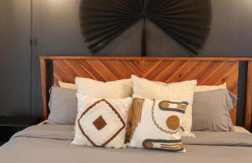 Bright & Cozy Getaway with Pool Free Parking 10 mins Disneyland - Foto 54