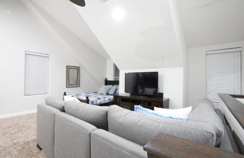 Sweet 4 bedroom, 3 bath plus Loft Bedroom, Pool Home - Foto 112