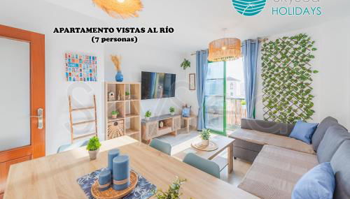 Skysea Holidays Malaga Centro frente al Rio - Foto 2