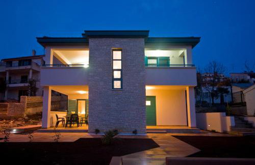 Rooms and Apartments Villa Dama - Photo 1