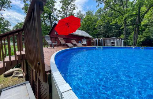 Cozy Cabin Gateway with Pool and Firepit - Foto 6