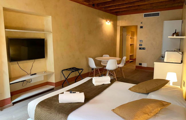 Holiday Verona - Photo 35