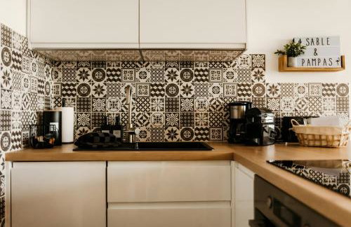 Sable & Pampas - Meublé de Tourisme 5 étoiles - Vue Panoramique & Terrasse - Climatisation - Plage à 200m - Foto 15