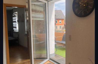 Super Monteurwohnung mit Balkon und Parkplatz, bei Bayreuth ruhig, 4 Betten Wifi, Küche - Foto 4