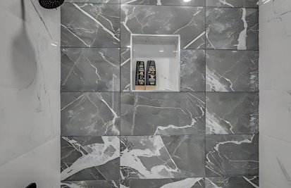 Peaceful Pocono Home with Hot Tub, gym, & office - Foto 33