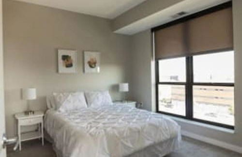 2 BR Dwntwn Apt with Hot Tub - Foto 11