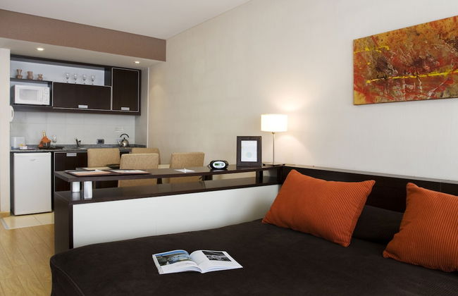 Ayres Apartments Recoleta - Uriburu - Photo 13