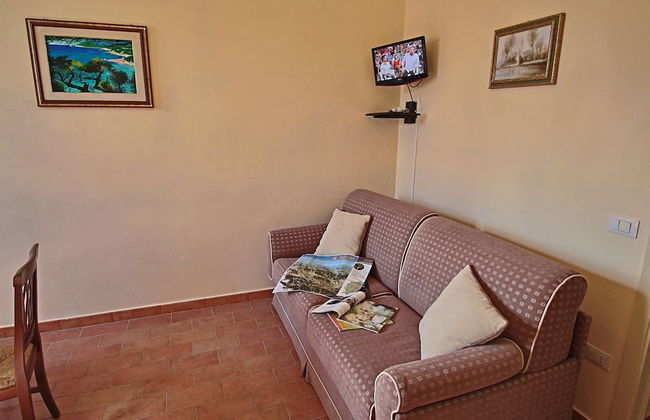 Apartment in Piticchio With Pool and BBQ - Photo 11