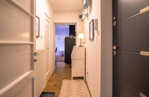 Number 28 Boutique Apartment - Photo 19