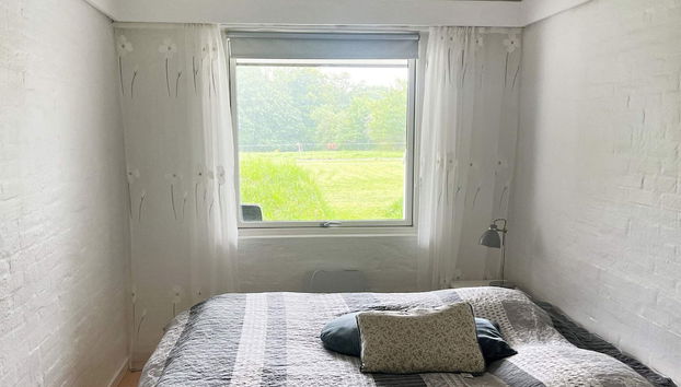 4 Person Holiday Home in Aakirkeby - Foto 4, Habitación