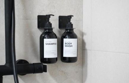 Habari Pleasure - Foto 19