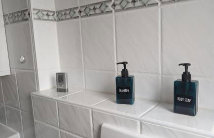 " FeWo am Hof " Große Wohnung mit zwei Schlafzimmern, seperate Küche und großem Bad - Foto 21