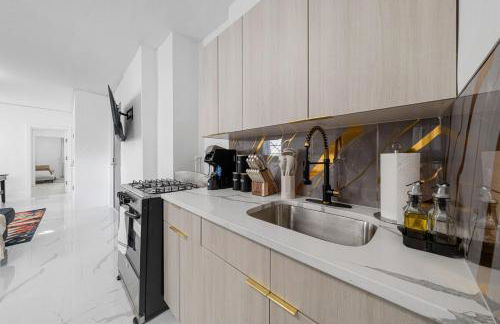 Modern-6 people to sleep-15 min from NYC-private Parking - Foto 19