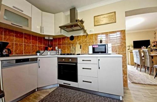 Matan House - Photo 18