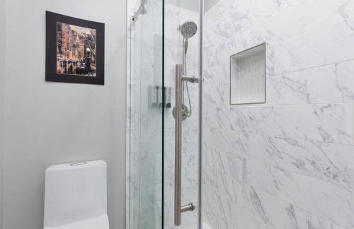 RARE FIND! Private Pool Hot Tub Spa Game Room Pool Heat Available Spring Special! - Foto 16