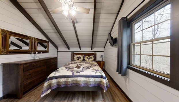 Bigfoots Hideaway 1 Bedroom Cabin by RedAwning - Foto 5, Habitación