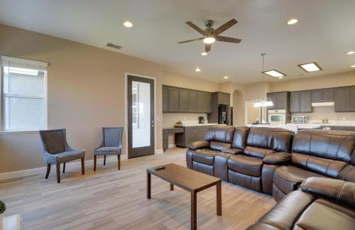 Remodeled Livingston Home with Private Backyard! - Foto 4