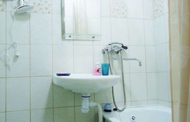 Apartments on Prospekt Dzerzhinskogo 240 - Photo 28