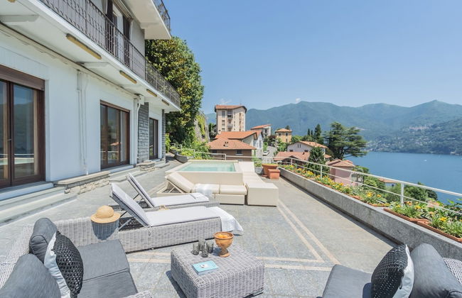 Villa Chiara Moltrasio With Private Garden - Foto 1