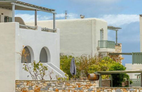 Martha's filoxenia - Photo 18