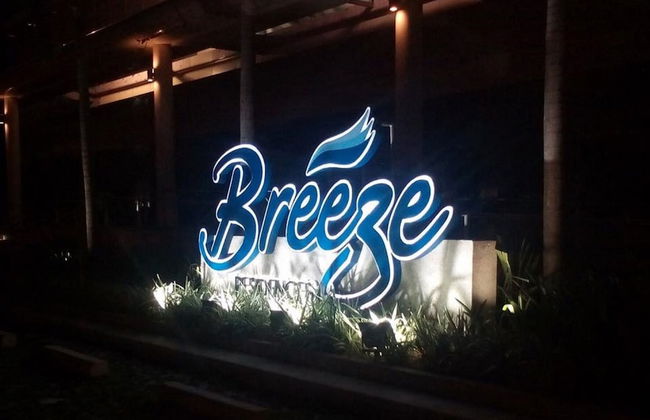 SeaBreeze at Breeze Residences - Foto 26