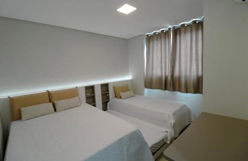 Apartamento Familiar III Próximo Beto Carrero e Praia - Foto 8