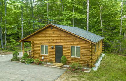 Couples Getaway Log Cabin in the White Mountains - Foto 21
