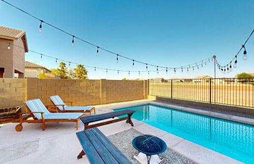 Hot Tub and Game Room Poolside Paradise in Phoenix! - Foto 34